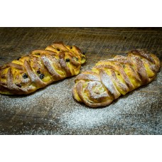 AB - PASTRY WITH RASINS ∼200g